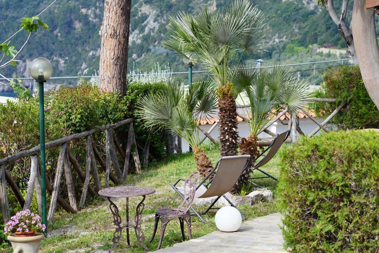 Villaggio Syrenuse Residence Massa Lubrense Bagian luar foto